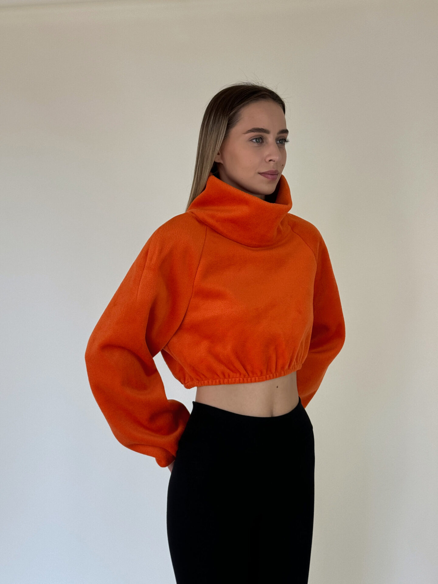 Orange crop pullover